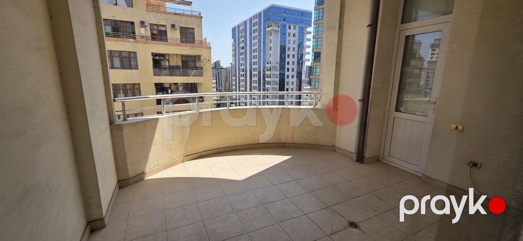 Satılır 4 otaqlı yeni tikili 200 m² — Mənzil, Bakı (7)