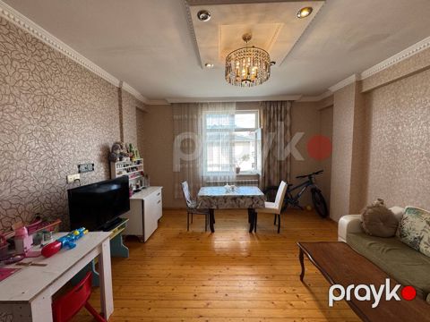 Satılır 3 otaqlı yeni tikili 72 m²