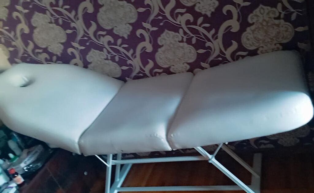 İşlənmiş, Masaj kuşetkası, Qatlanan, rəng - Ağ — Mebel, Bakı