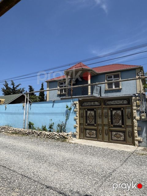 Satılır 5 otaqlı həyət evi/bağ evi 180 m²