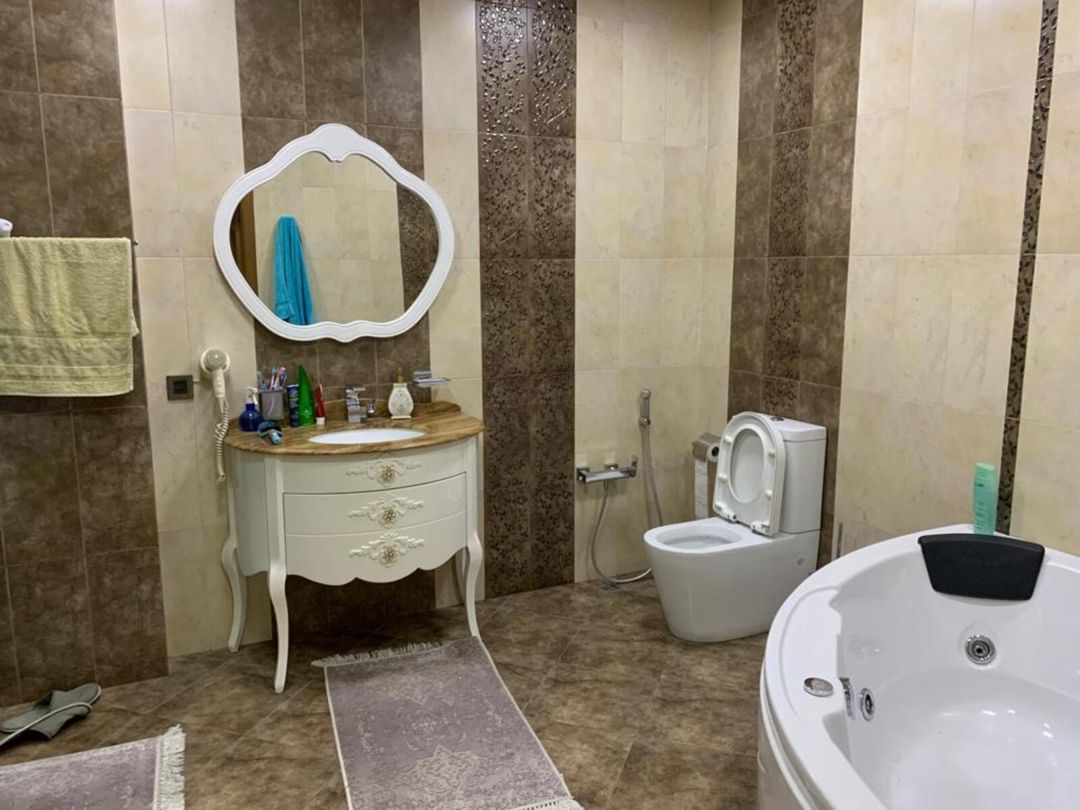 İcarəyə verilir 4 otaqlı yeni tikili 170 m² — Mənzil, Bakı (9)