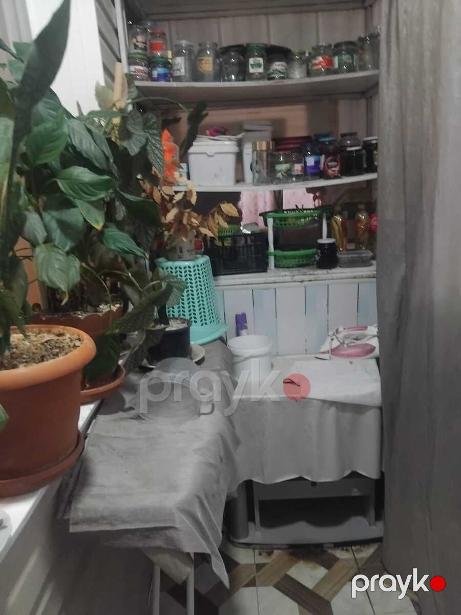 Satılır 2 otaqlı köhnə tikili 45 m² — Mənzil, Bakı (8)