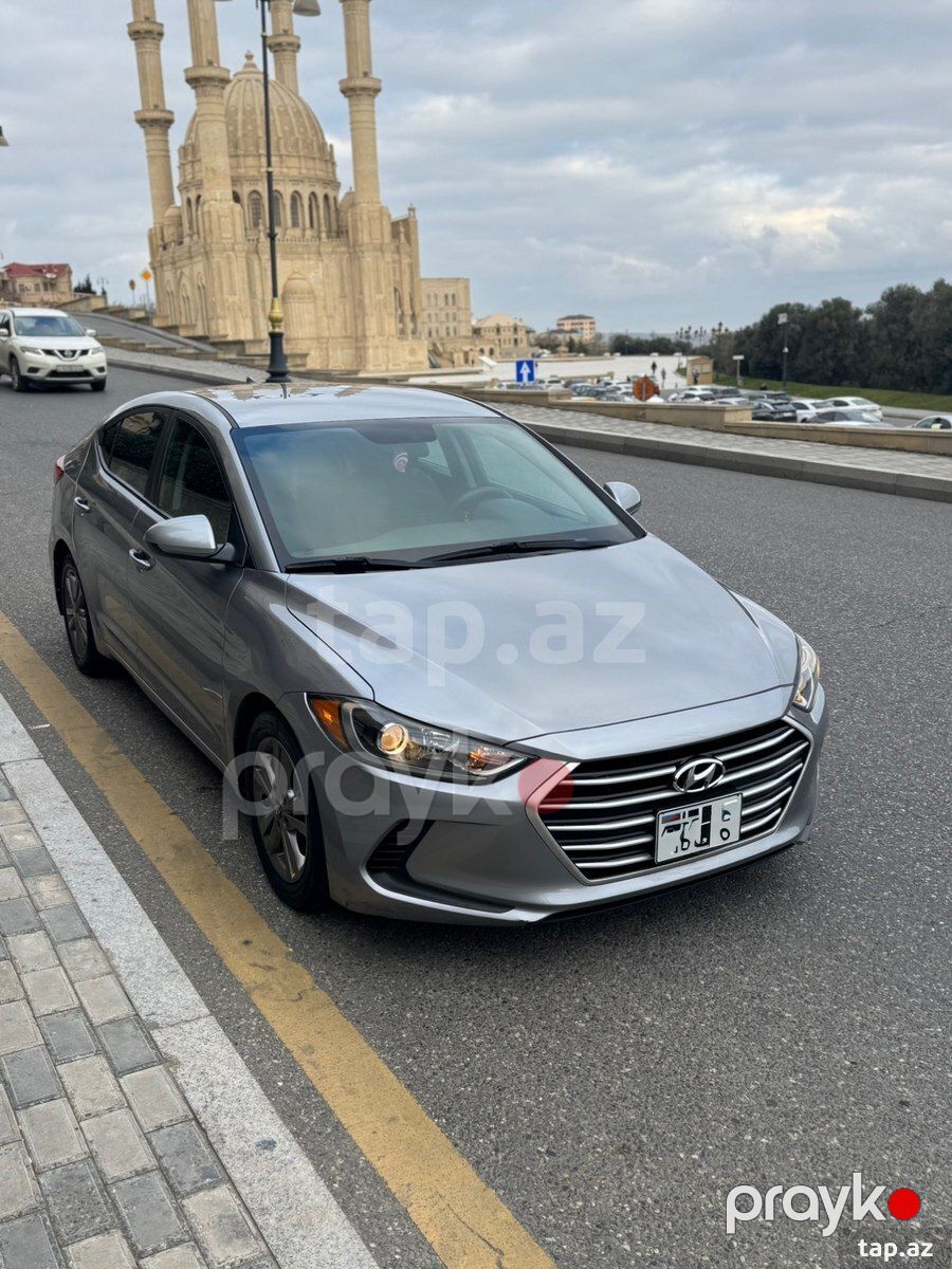 Hyundai Elantra 2023 icarəsi — Xidmətlər, Bakı (8)
