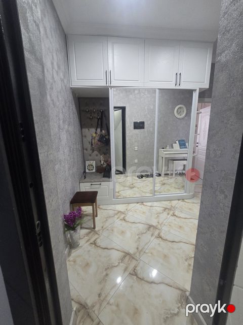 Satılır 2 otaqlı yeni tikili 50 m²