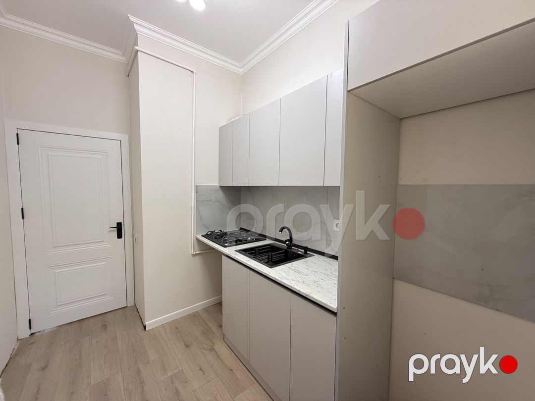 Satılır 2 otaqlı köhnə tikili 58 m² — Mənzil, Bakı (9)
