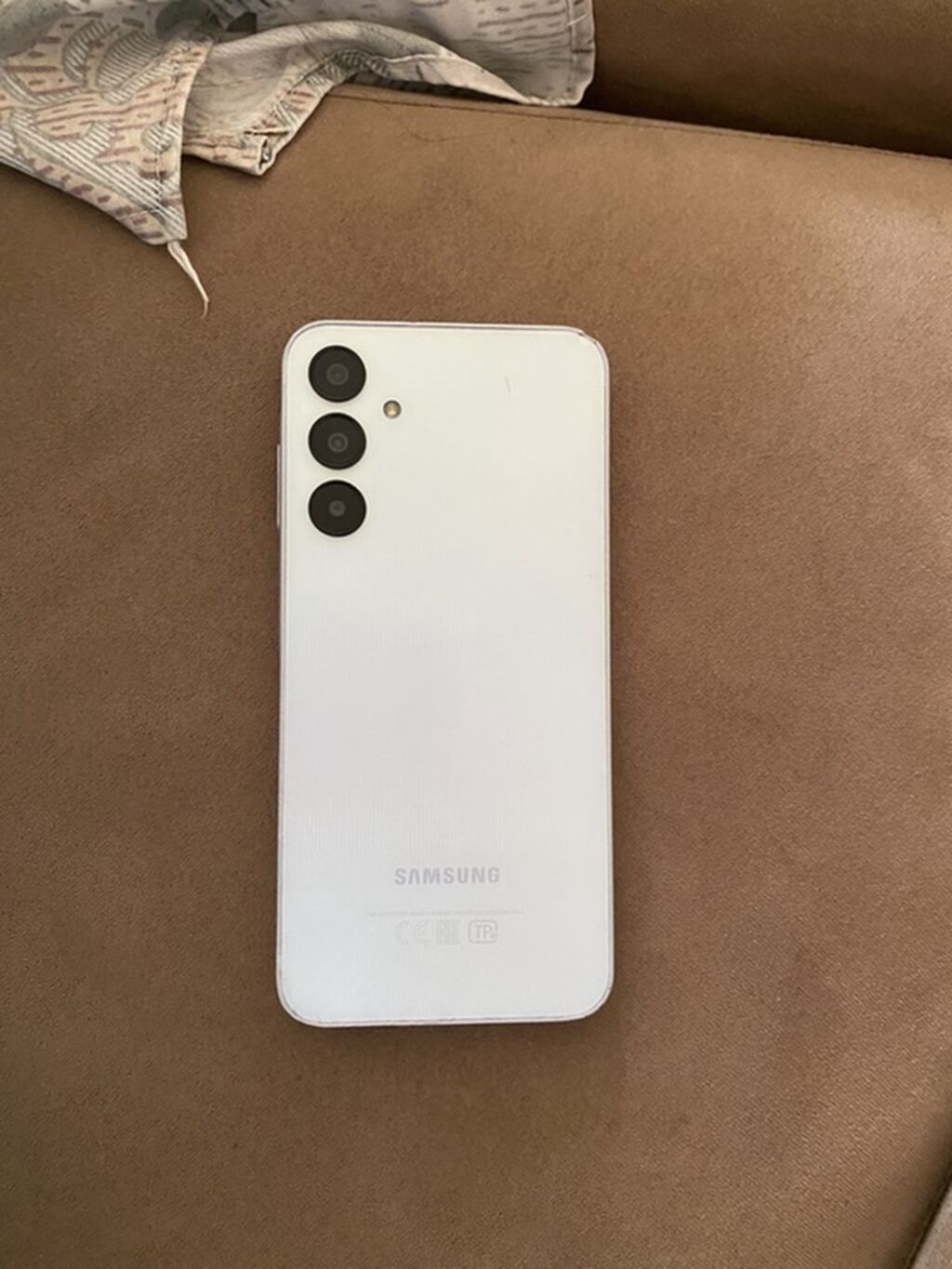 Samsung Galaxy A14, rəng - Ağ, Barmaq izi — Samsung, Bakı (2)