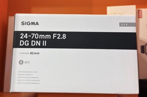 Sigma 24-70mm F2.8 DG DN II Art — tam kadr mirrorless obyektiv