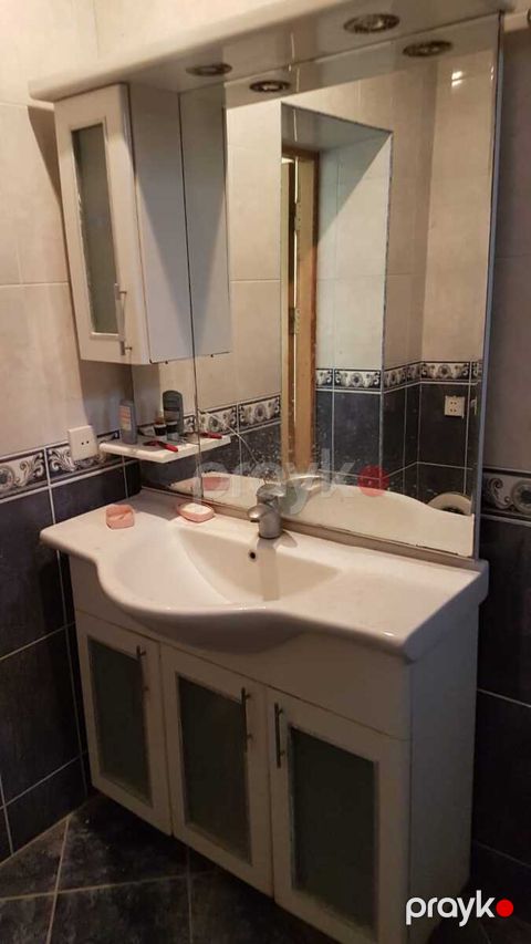 İcarəyə verilir 5 otaqlı həyət evi/bağ evi 200 m²