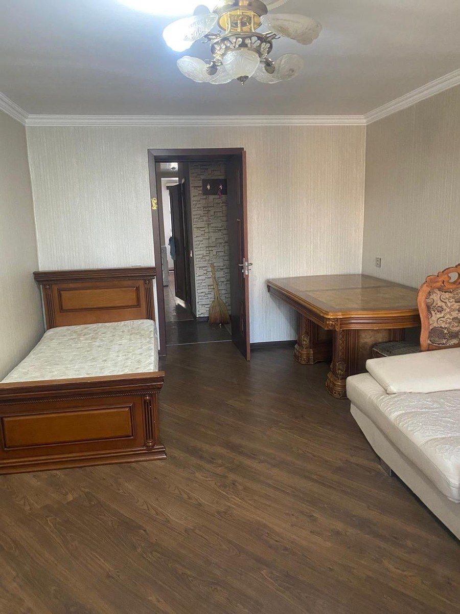 İcarəyə verilir 3 otaqlı köhnə tikili 90 m² — Mənzil, Bakı (2)