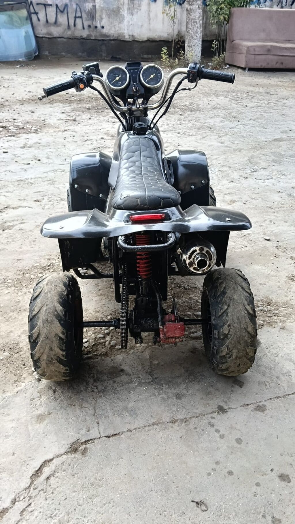 Qara rəngli mini ATV kvadrosikl — kompakt off-road dizaynı, qalın protektorlu təkərlər — Kvadrosikllər və baqqilər, Bakı (4)