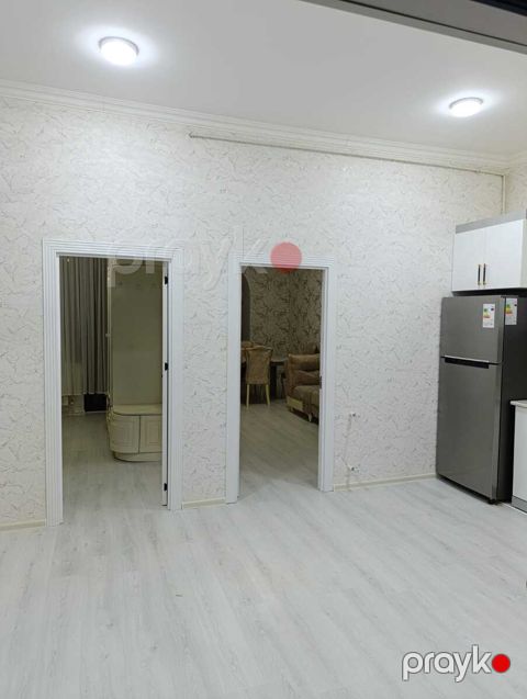 İcarəyə verilir 3 otaqlı köhnə tikili 100 m²