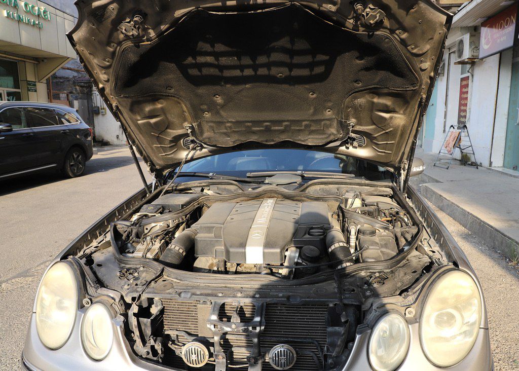 Mercedes E 240, 2.6 L, 2003 il, 323 700 km — Avtomobillər, Bakı (3)