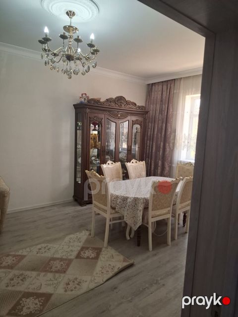4 otaqlı ev, Yeni Ramana qəsəbəsi, 110 kv. m, orta təmir, kredit yoxdur