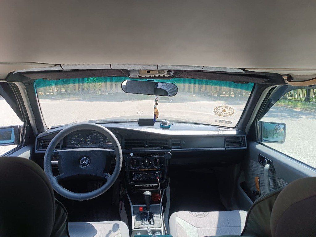 Mercedes 190, 1.8 L, 1990 il, 377 300 km — Avtomobillər, Bakı (7)