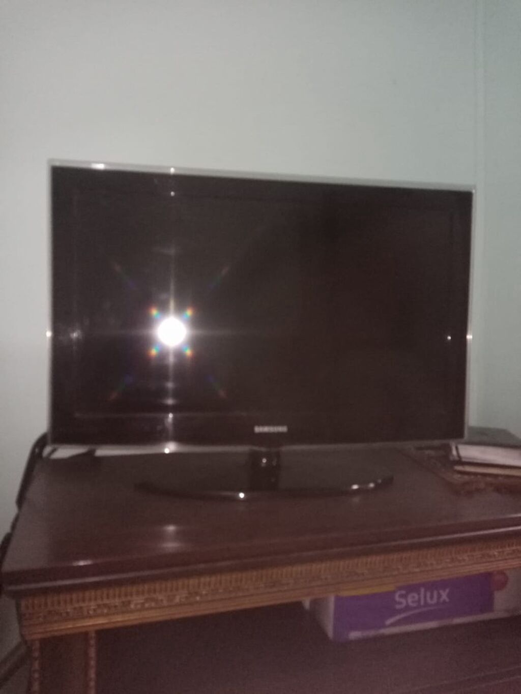 İşlənmiş Televizor Samsung LED ekran 32" Ünvandan götürmə — Televizorlar, Masazır