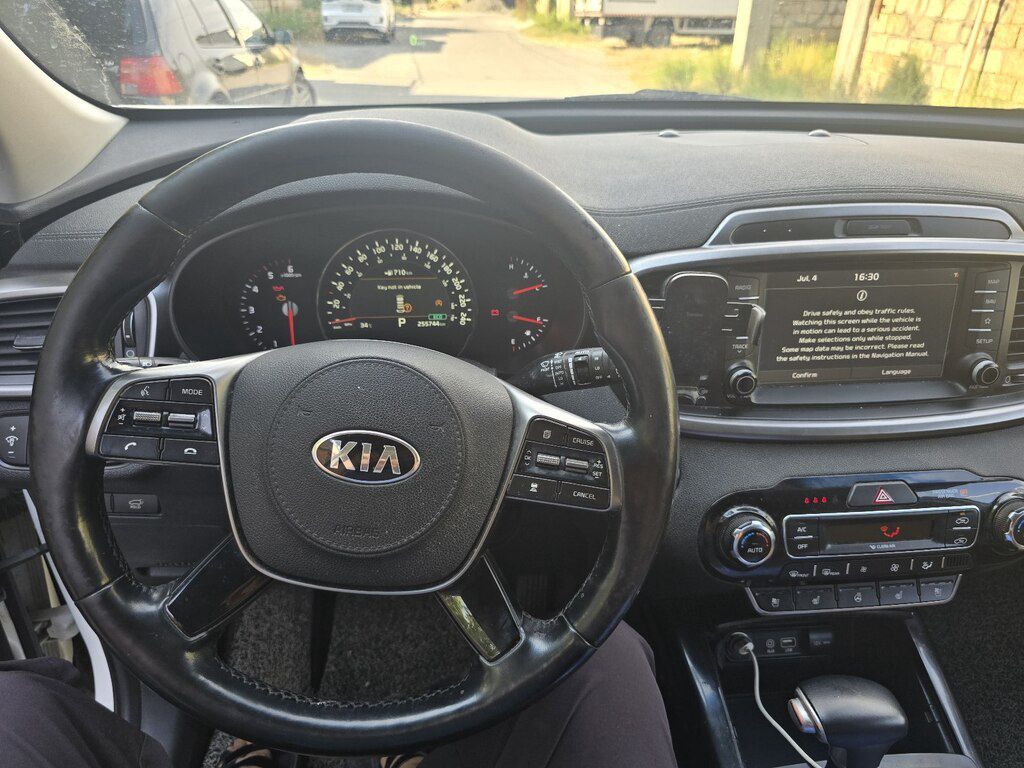 Kia Sorento, 2.0 L, 2019 il, 255 800 km — Avtomobillər, Bakı (12)