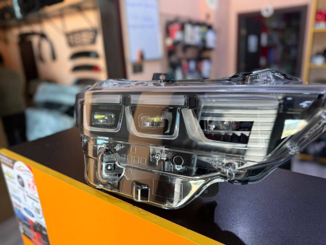 Ford Mustang 2024-2025 Sport LED farası — Ehtiyat hissələri və aksesuarlar, Bakı