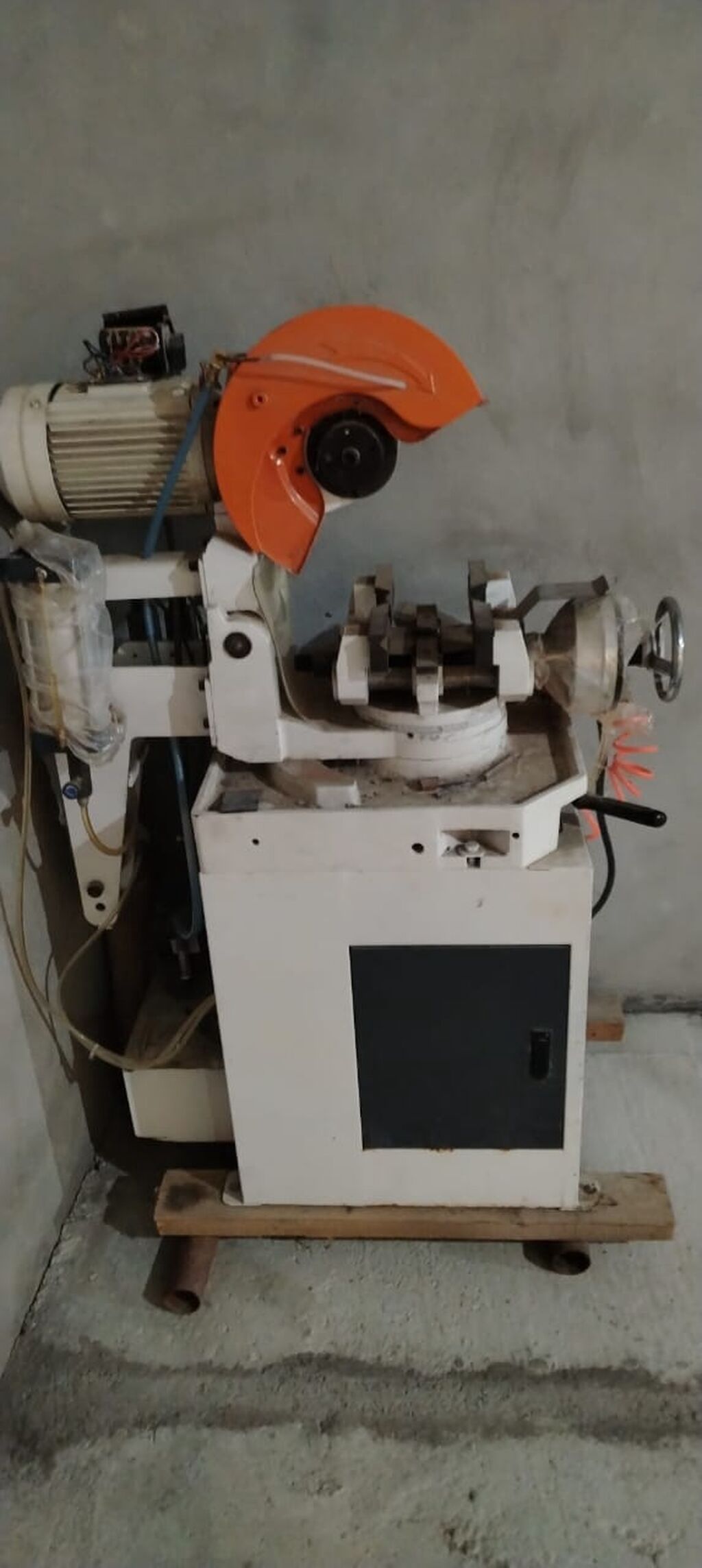 Metall üçün yarımavtomatik disk kəsici dəzgah - Kəsmə növü: disk — Mallar, Göyçay (4)