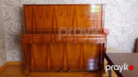 Piano Belarus 80 azn Neftciler la 2