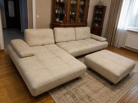Salogludan divan .640₼ .Demek olar tezedir .Olcu Uzunu 3,26Eni