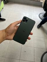 Apple iPhone 11 Pro Max Midnight Green 256GB/4GB — Smartphones