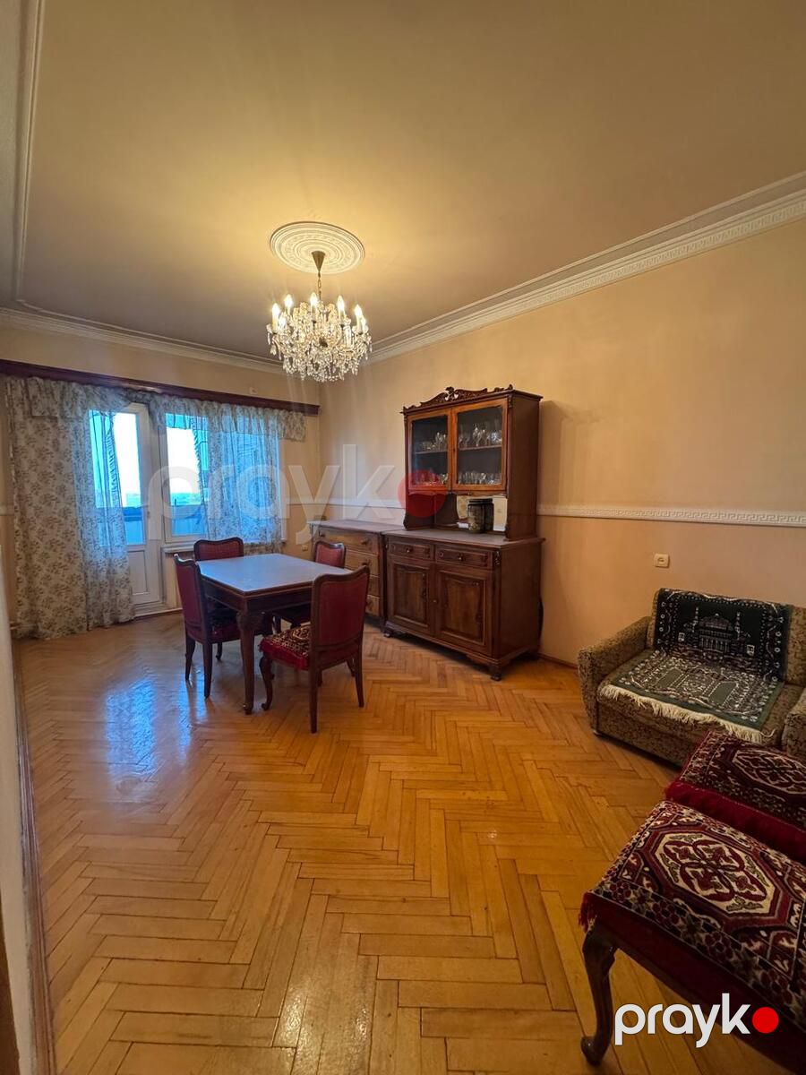 Satılır 4 otaqlı köhnə tikili 105 m² — Mənzil, Bakı (10)