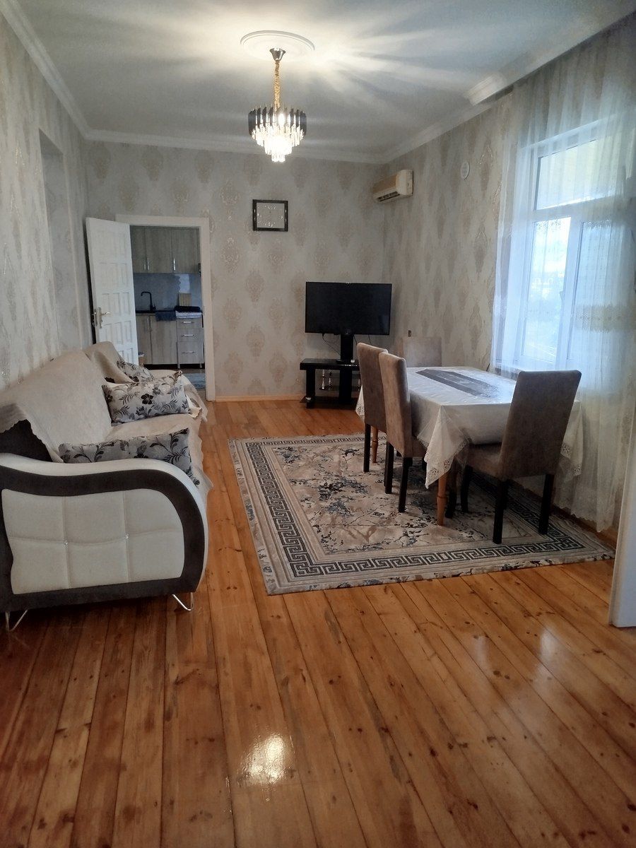 Həyət evi kirayə verilir, Aşıq Ali küç. — Daşınmaz əmlak, Göygöl (5)