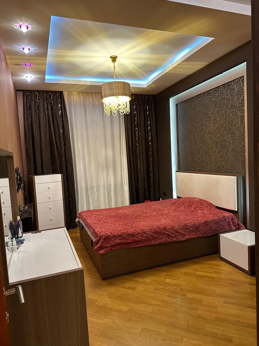 Satılır 3 otaqlı yeni tikili 137 m² — Mənzil, Bakı (4)
