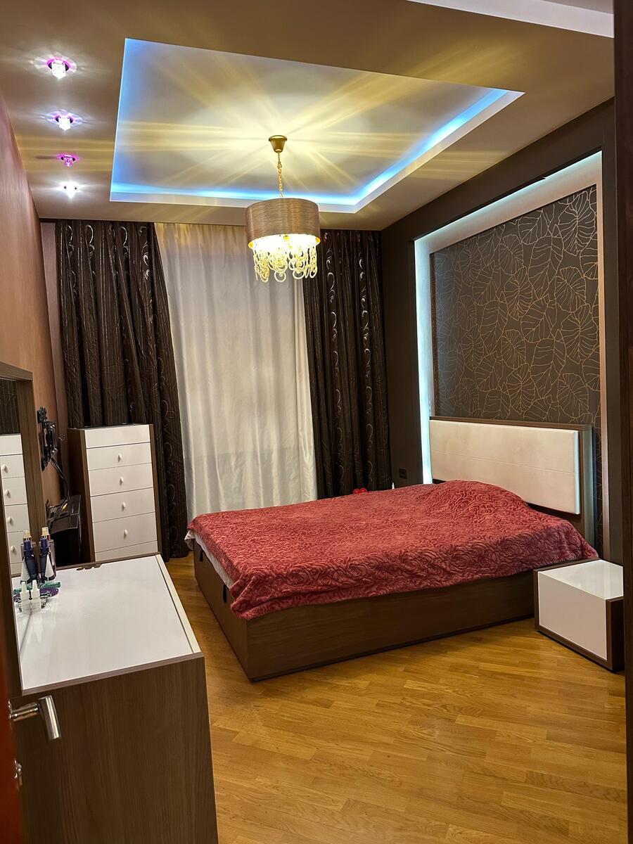 Satılır 3 otaqlı yeni tikili 137 m² — Mənzil, Bakı (4)