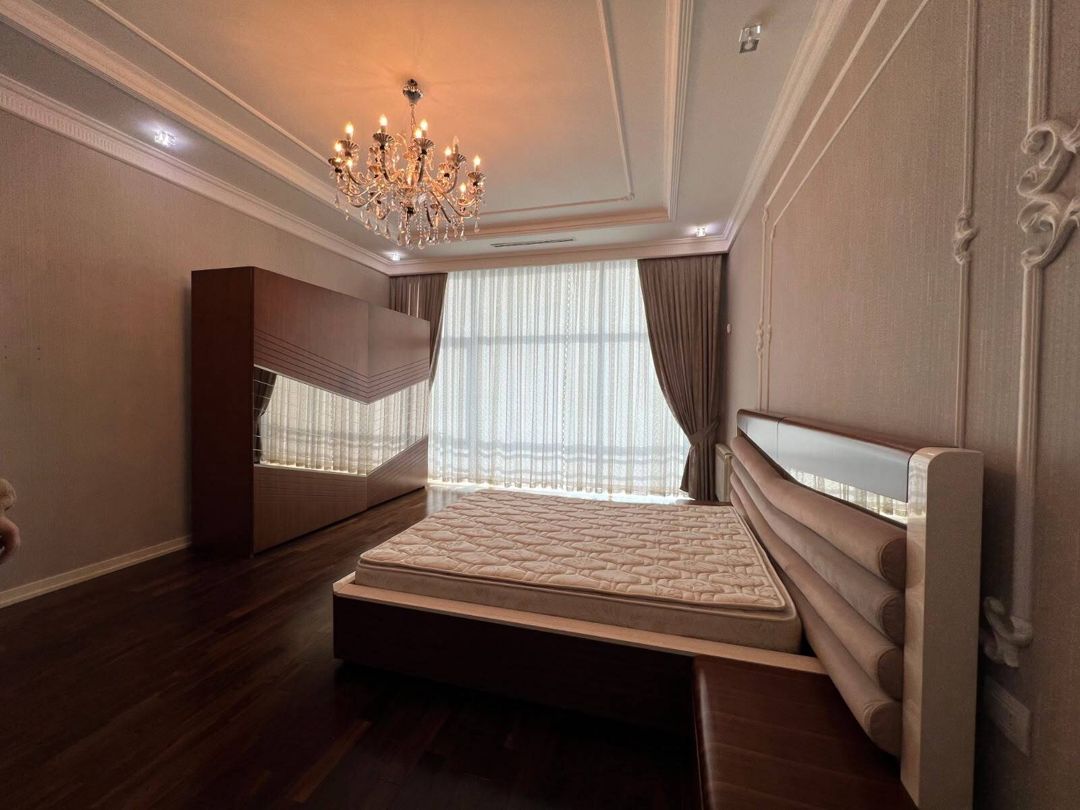 Satılır 9 otaqlı həyət evi/bağ evi 1000 m² — Ev, villa, Bakı (12)