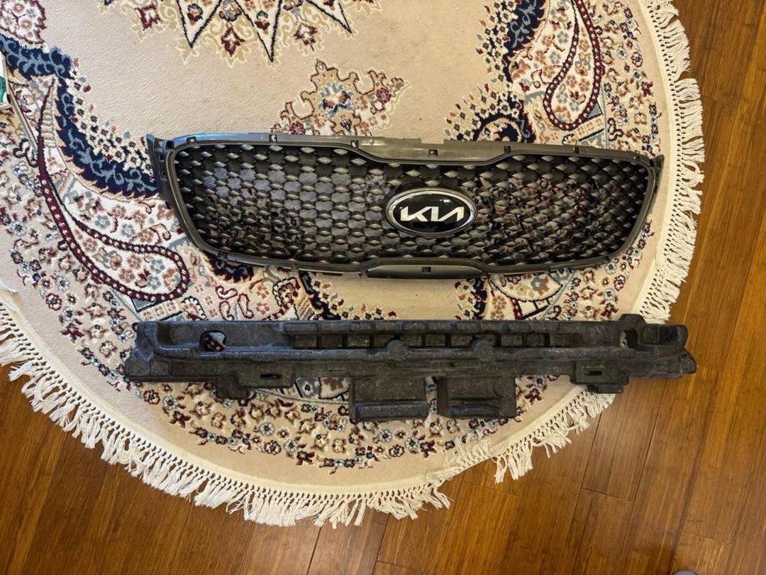 Kia Sorento radiator barmaqlığı — Ehtiyat hissələri və aksesuarlar, Bakı