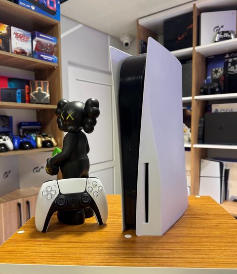 PlayStation 5 Fat — Gaming consoles