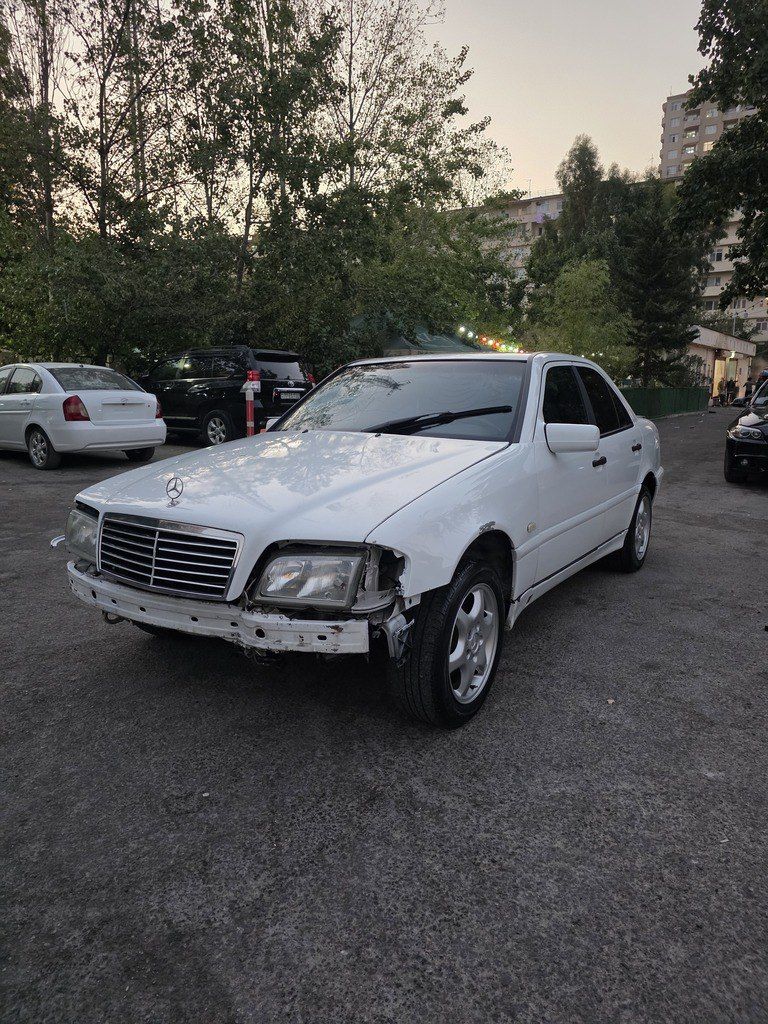 Mercedes C 200, 2.0 L, 1998 il, 245 600 km — Avtomobillər, Bakı (3)