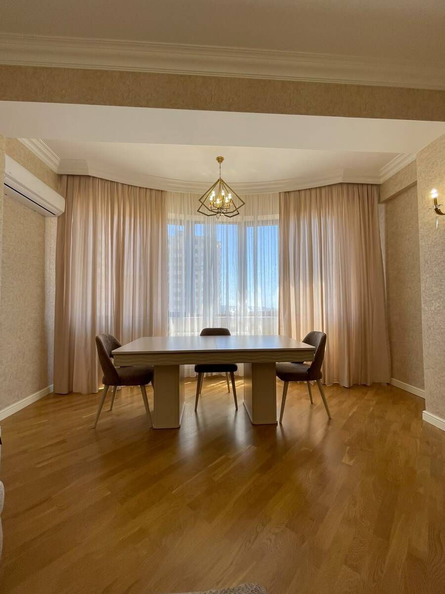 İcarəyə verilir 3 otaqlı yeni tikili 130 m² — Mənzil, Bakı (6)