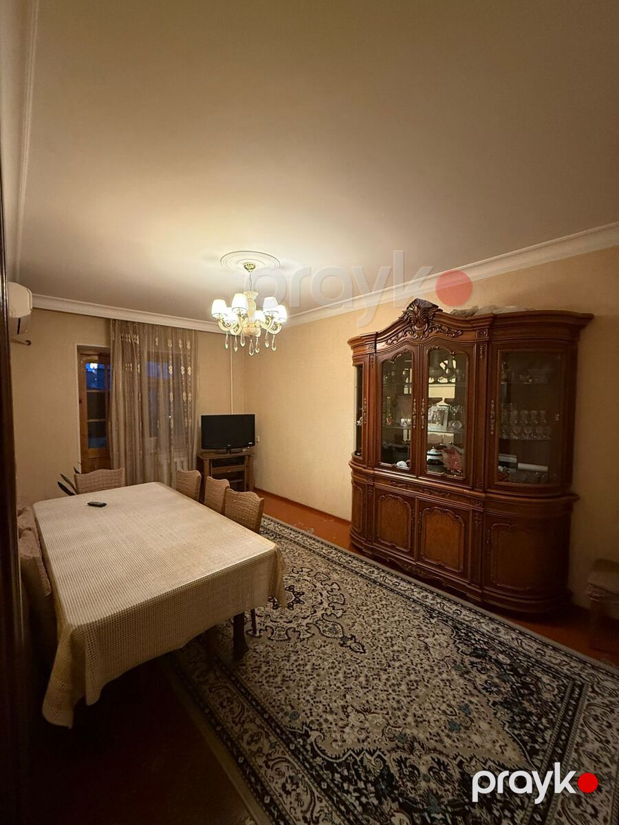 Satılır 4 otaqlı köhnə tikili 100 m² — Mənzil, Bakı (5)