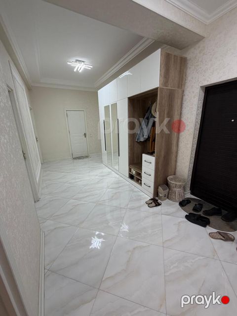 Satılır 3 otaqlı yeni tikili 100 m²