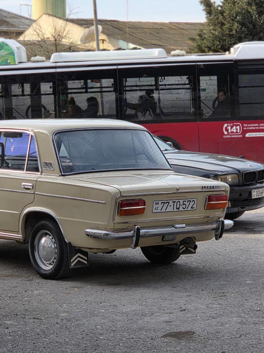 LADA (VAZ) 2103, 1981 il — Avtomobillər, Bakı (11)