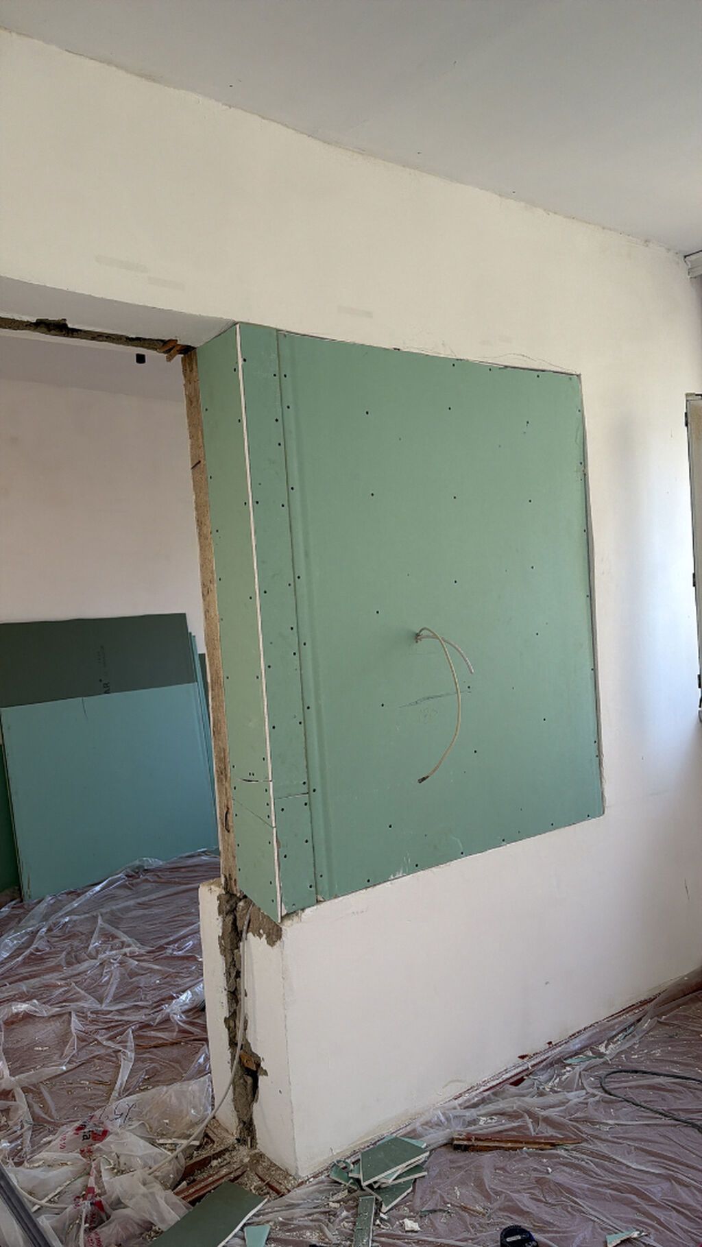 Usta Rəşad – alçipan, molyur və emulsiya işləri - Alçipan tavan və — Tikinti və təmir, Sumqayıt (3)