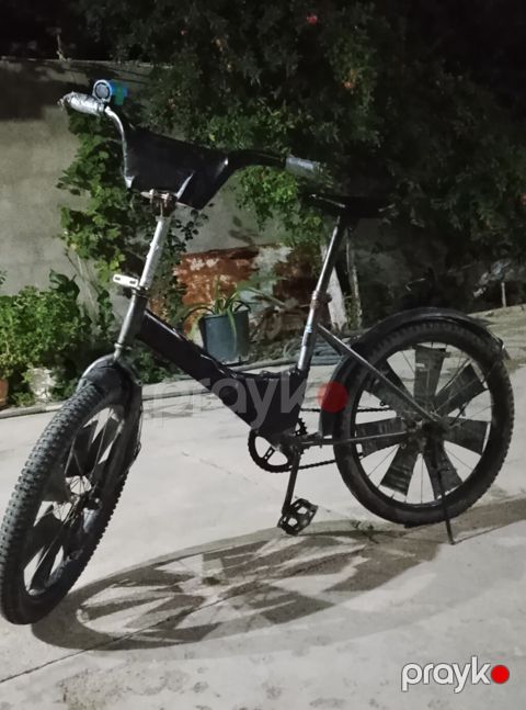 Ideal vəziyyətdə velo.şok qiymət tələsin.👍🏻🤝🏾