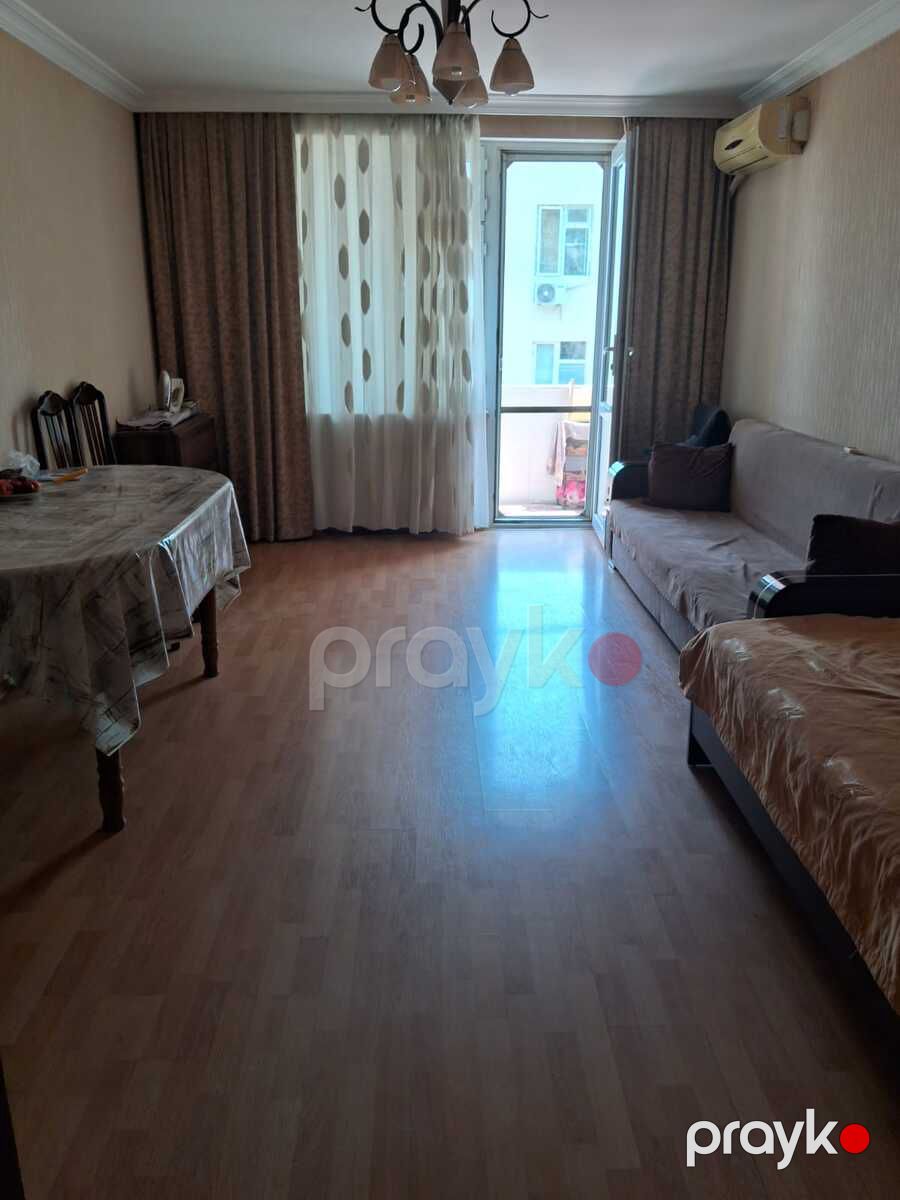 İcarəyə verilir 3 otaqlı köhnə tikili 75 m² — Mənzil, Bakı