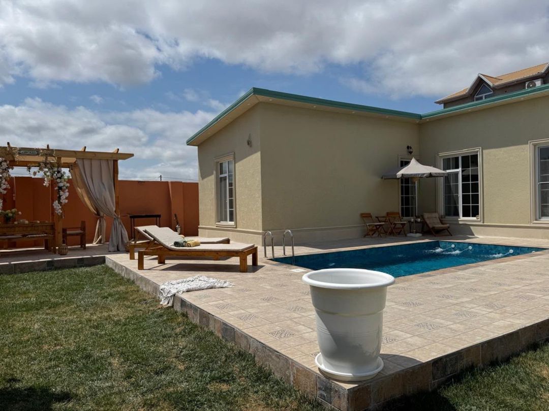 Satılır 5 otaqlı həyət evi/bağ evi 130 m² — Ev, villa, Bakı (12)