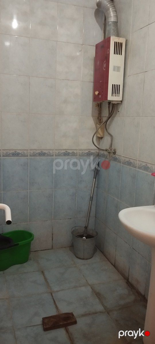 İcarəyə verilir 3 otaqlı köhnə tikili 80 m² — Mənzil, Bakı (6)