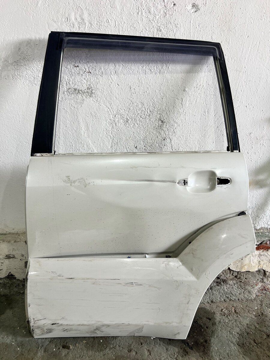 Toyota Prado qapıları — Ehtiyat hissələri və aksesuarlar, Bakı (2)