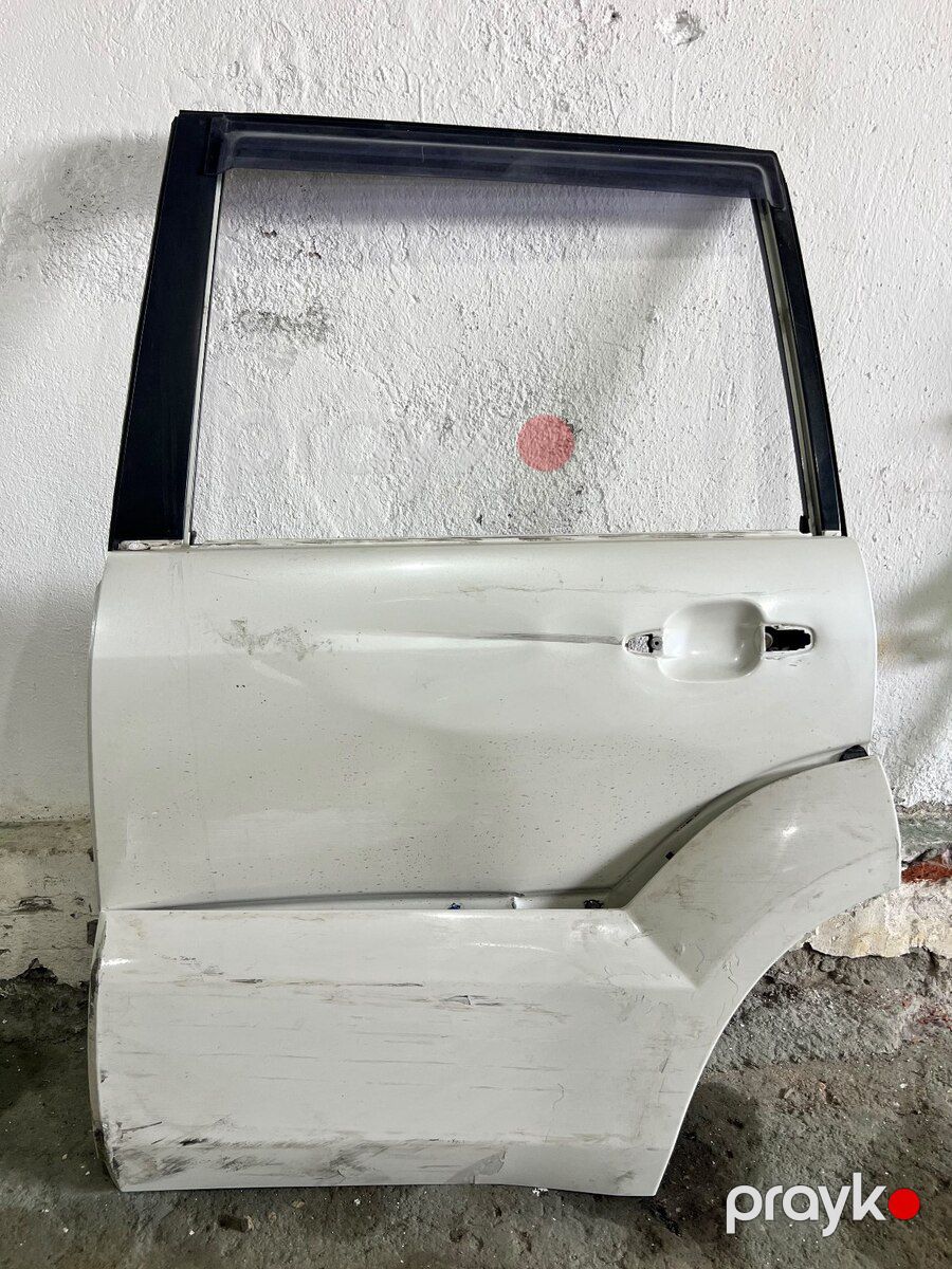 Toyota Prado qapıları — Ehtiyat hissələri və aksesuarlar, Bakı (2)
