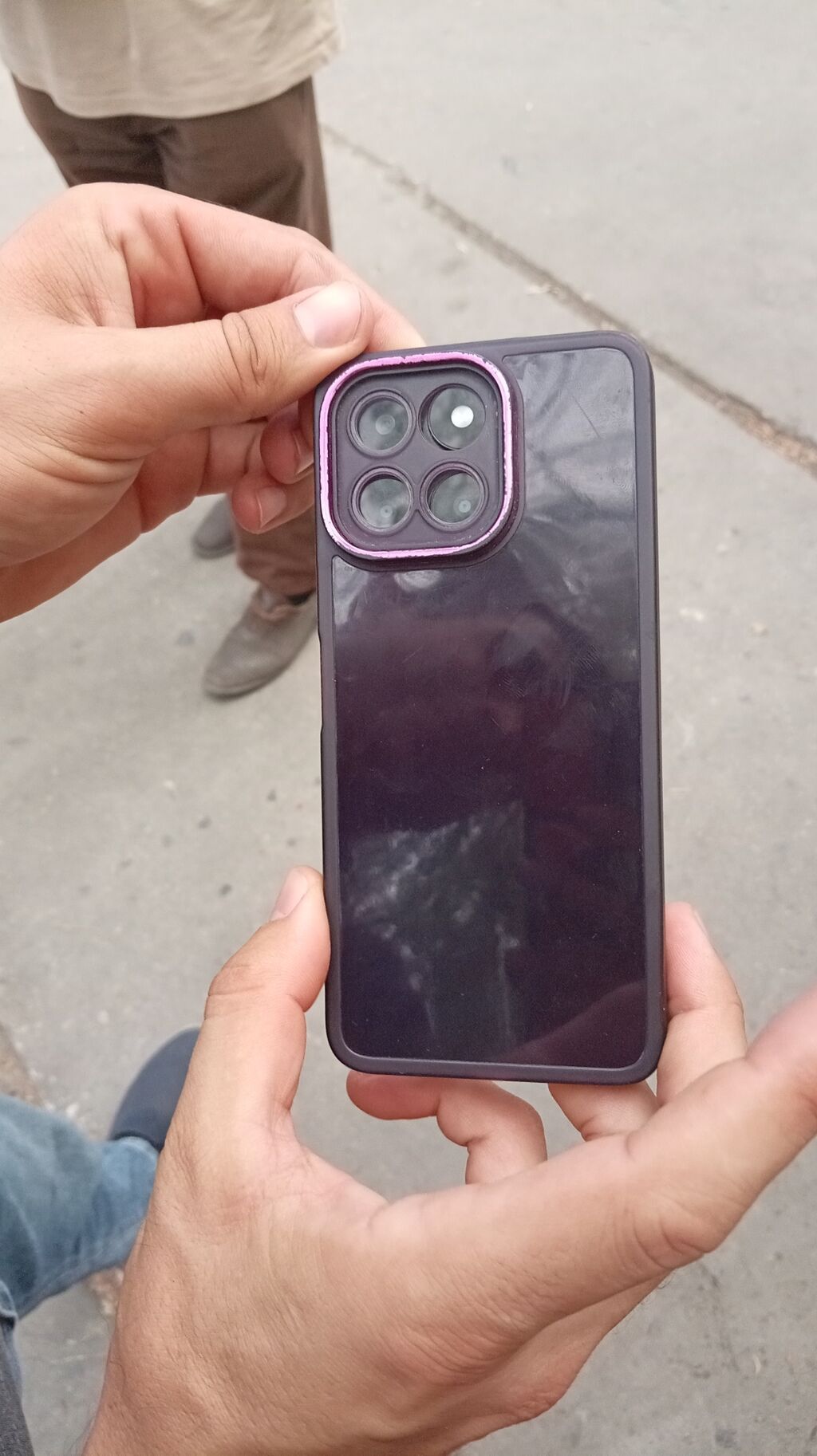Qara — Apple iPhone, Ağdaş (2)