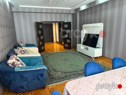 İcarəyə verilir 3 otaqlı yeni tikili 120 m²
