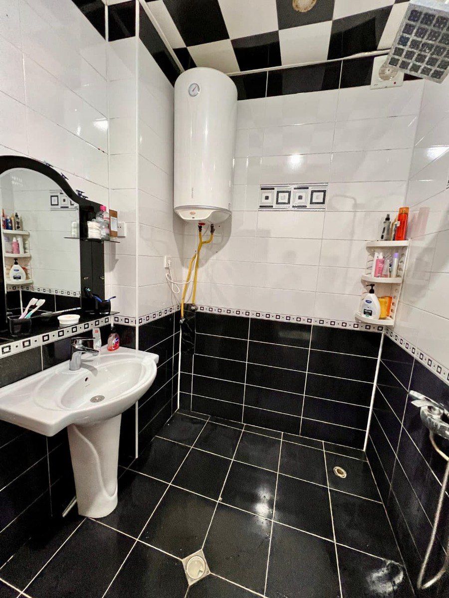 Satılır 3 otaqlı köhnə tikili 80 m² — Mənzil, Bakı (12)