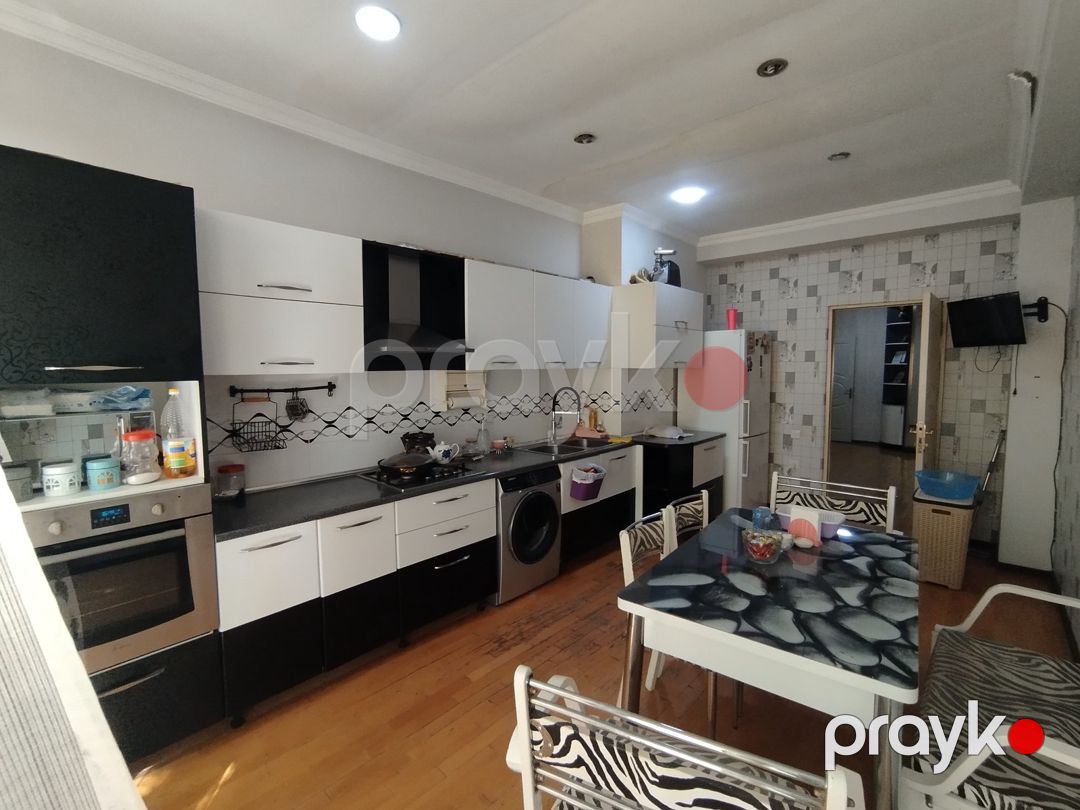 3-otaqlı yeni tikili, 8 Noyabr m., 150 m² — Daşınmaz əmlak, Bakı (11)