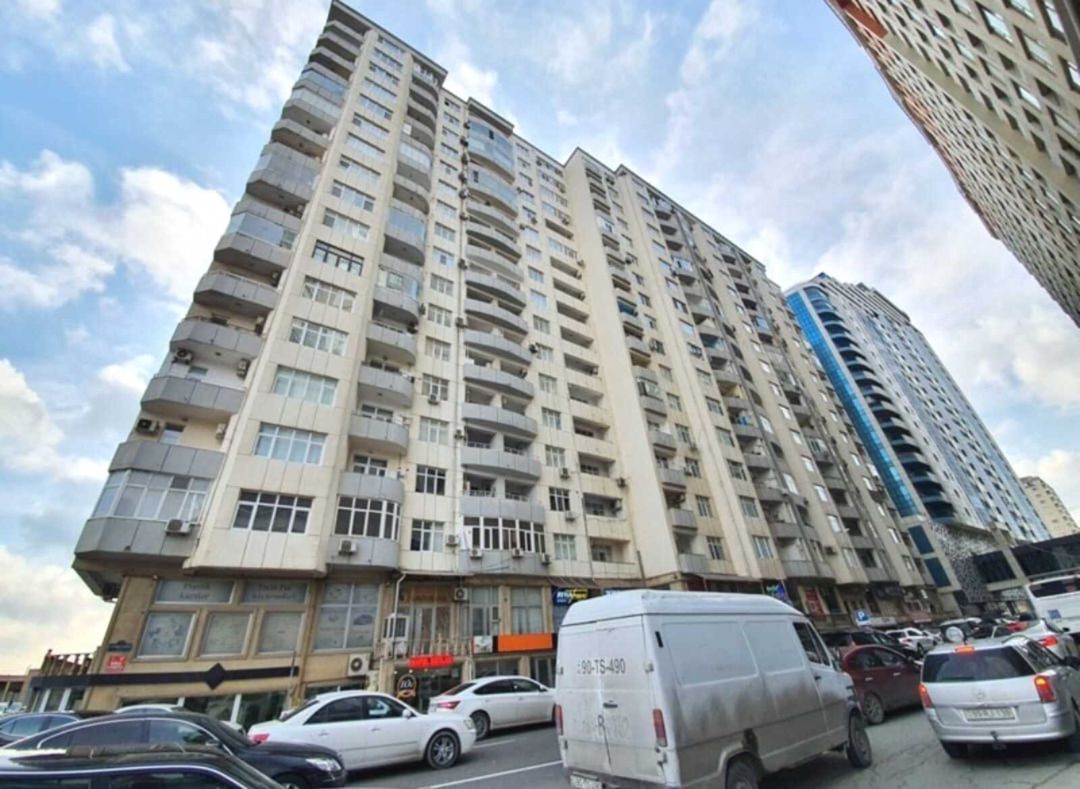 Satılır 3 otaqlı yeni tikili 150 m² — Mənzil, Bakı