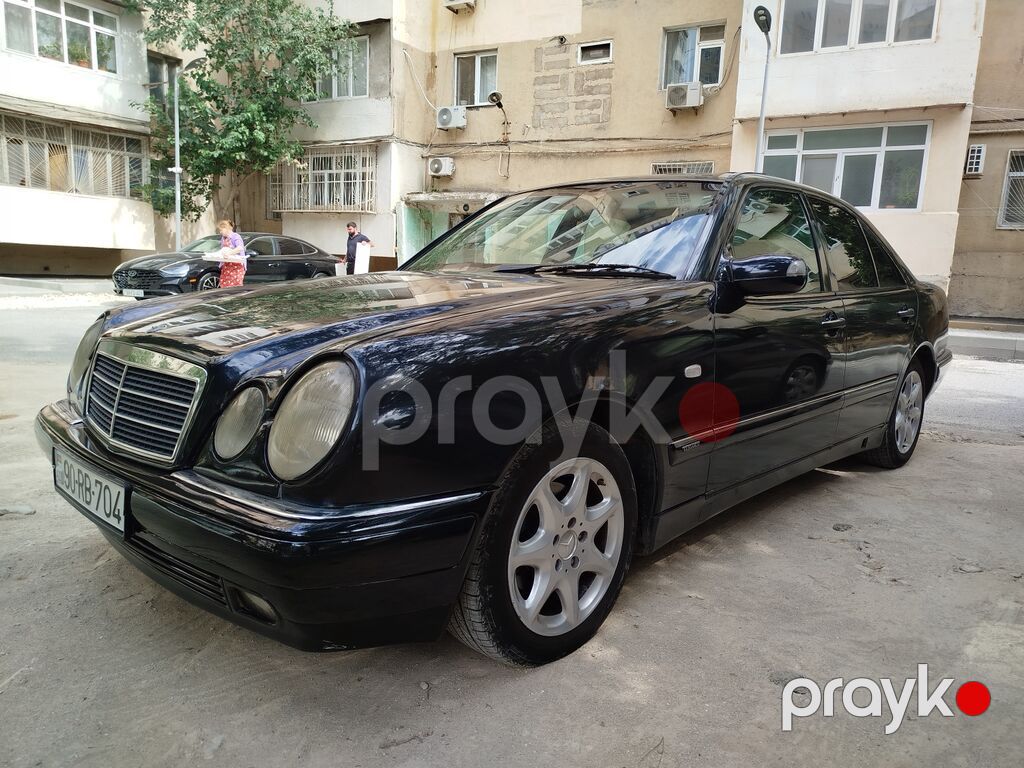 Mercedes-Benz 230: 2.3 l | 1995 il Sedan 90-RB-704 — Avto, Bakı (2)